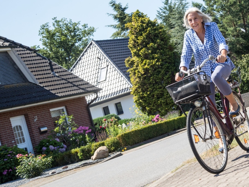 DPA Vorschau Bild für Artikel: Chronisch krank alt werden / Wie Senioren trotz Diabetes aktiv und zuversichtlich bleiben  