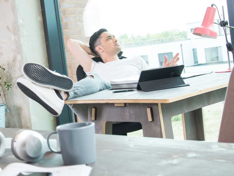 DPA Vorschau Bild für Artikel: 1 Übung, 5 Schritte, 4 Wochen / Wie wir in einer überfordernden Welt zu mehr Glück kommen