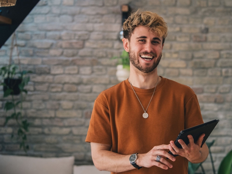 DPA Vorschau Bild für Artikel: Entspanntes Ich / Vom Vorsatz zur Routine: Kann ich 2026 gelassener werden?  