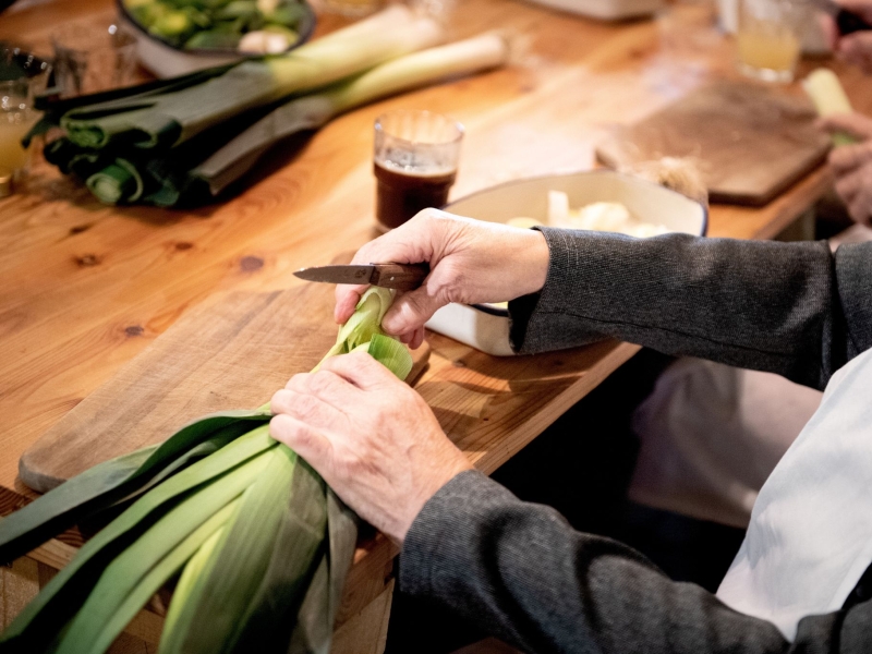 DPA Vorschau Bild für Artikel: Appetit verloren? / Untergewicht im Alter: So gelingt das Gegensteuern  