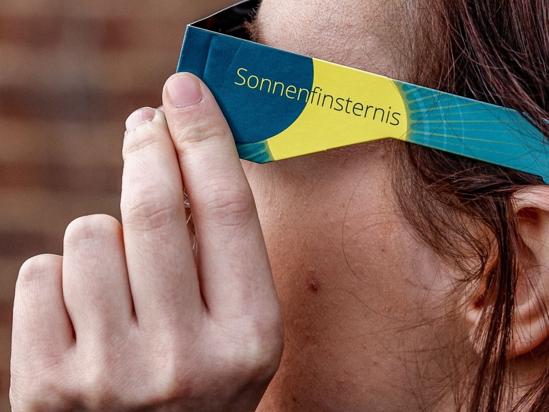 DPA Vorschau Bild für Artikel: Naturspektakel / Partielle Sonnenfinsternis: So schützen Sie Ihre Augen  