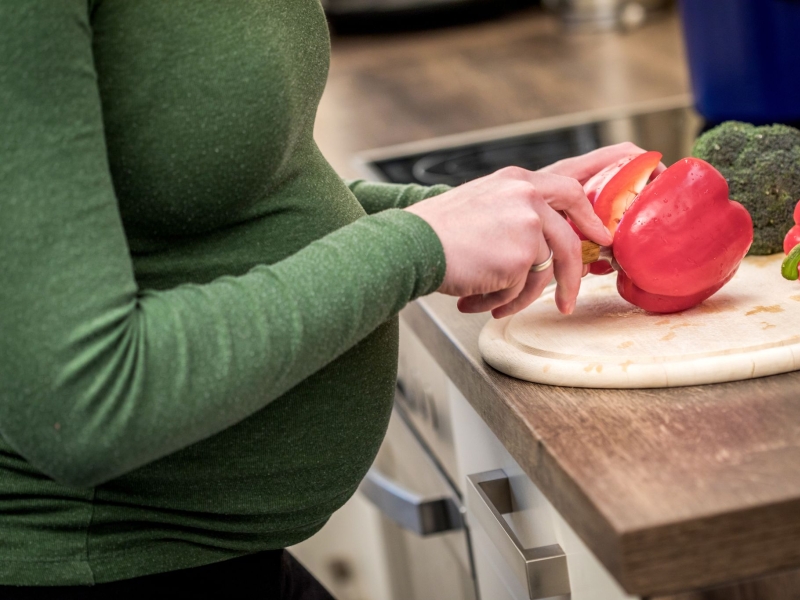 DPA Vorschau Bild für Artikel: Ausgewogene Kost / Gesunde Ernährung in der Schwangerschaft: Was bedeutet das?  