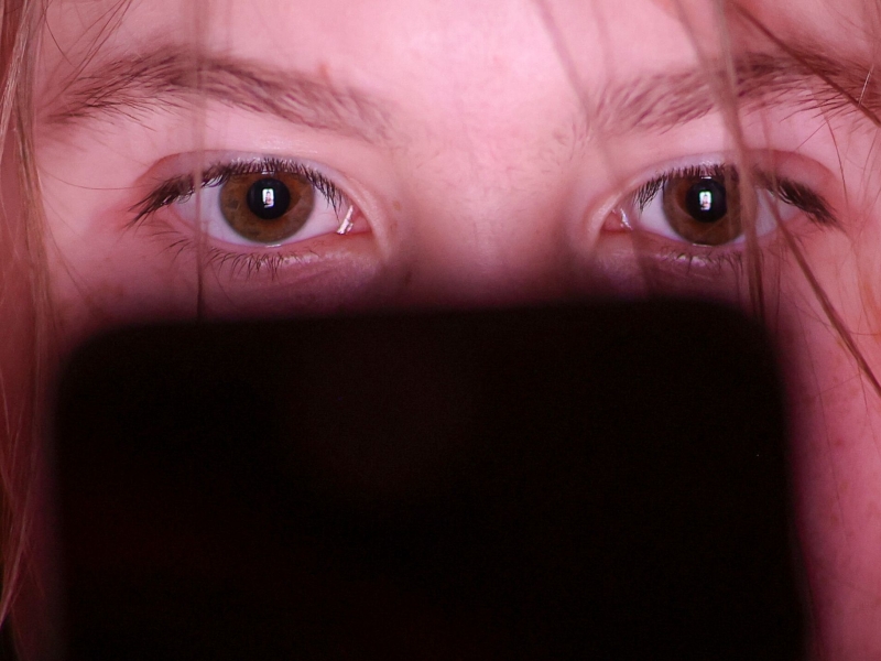 DPA Vorschau Bild für Artikel: Diagnose Myopie / Was Kinderaugen vor Kurzsichtigkeit schützt  